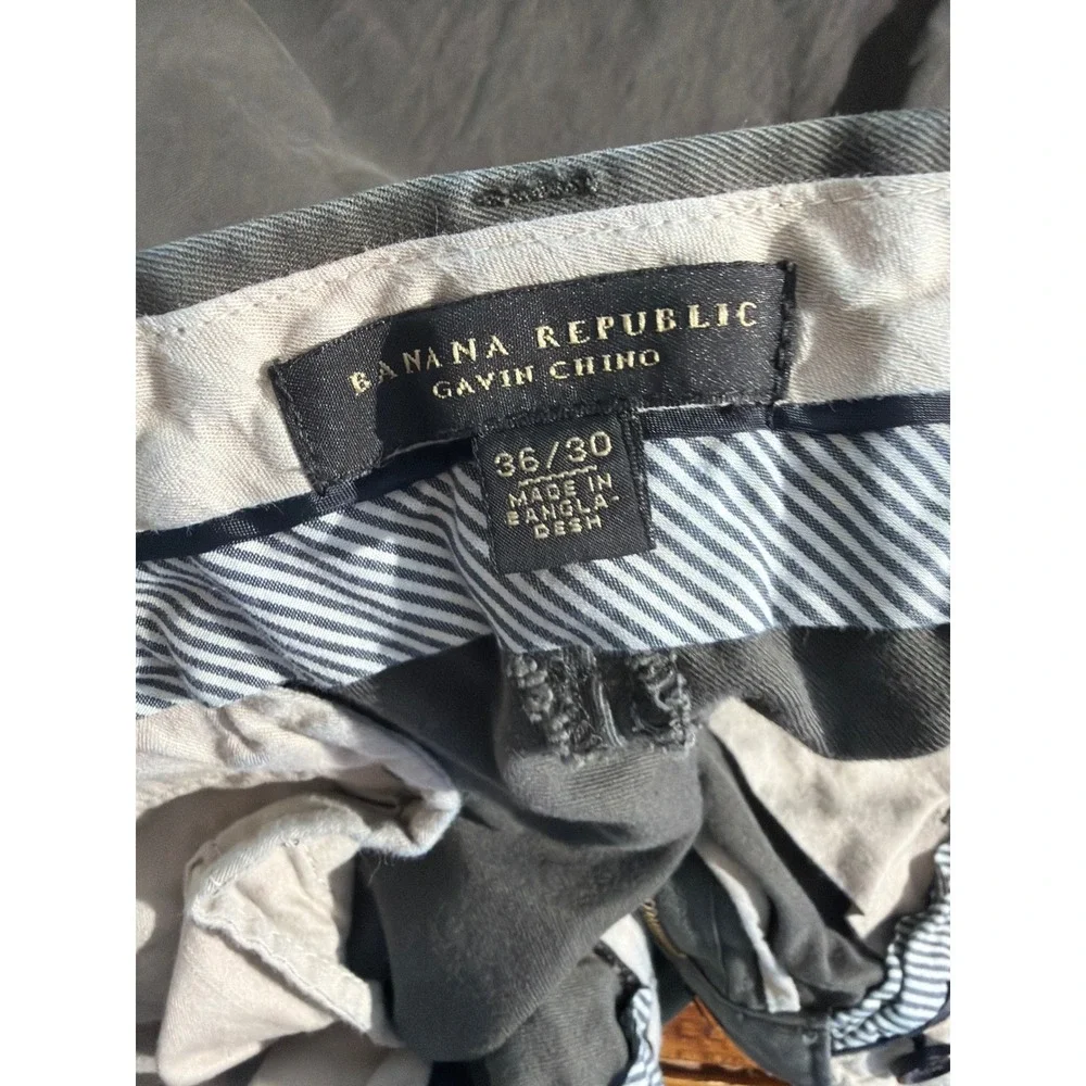 Banana Republic Gavin Chino Pants Mens 36x30 (Fits 35x28.5) Gray Straight‎ Leg
